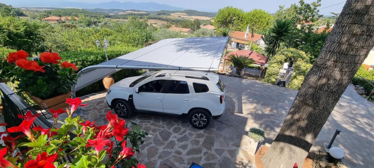 La Finestra Sul Colle Bed and Breakfast Parrana San Martino Buitenkant foto